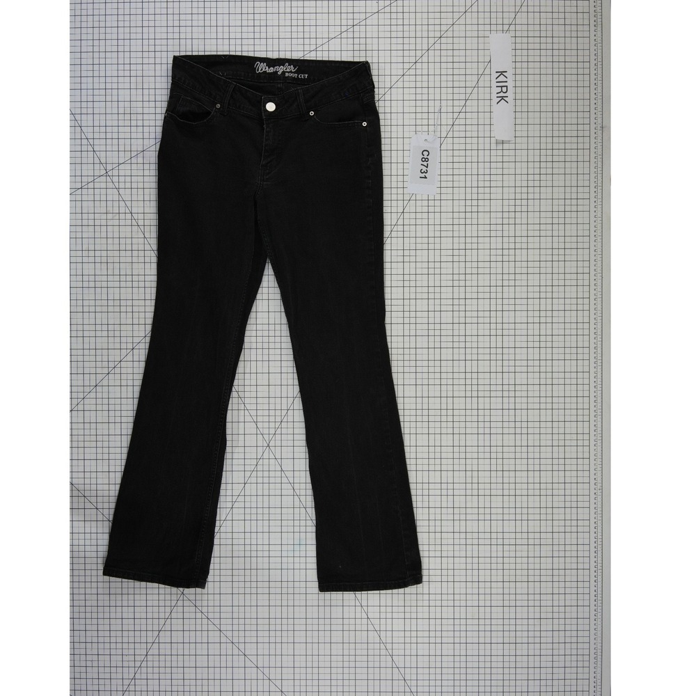 Wrangler Black Jeans Women's Size 11/12 x 34 Mid Rise Stretch Boot Cut Denim - Picture 8 of 9